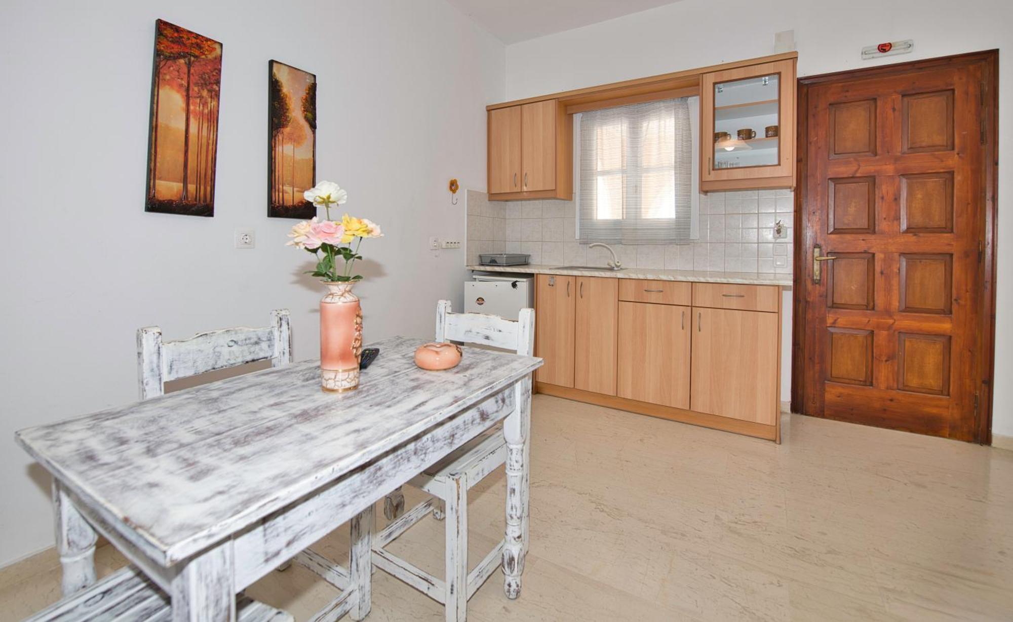 Ira Apartments Kamári 外观 照片