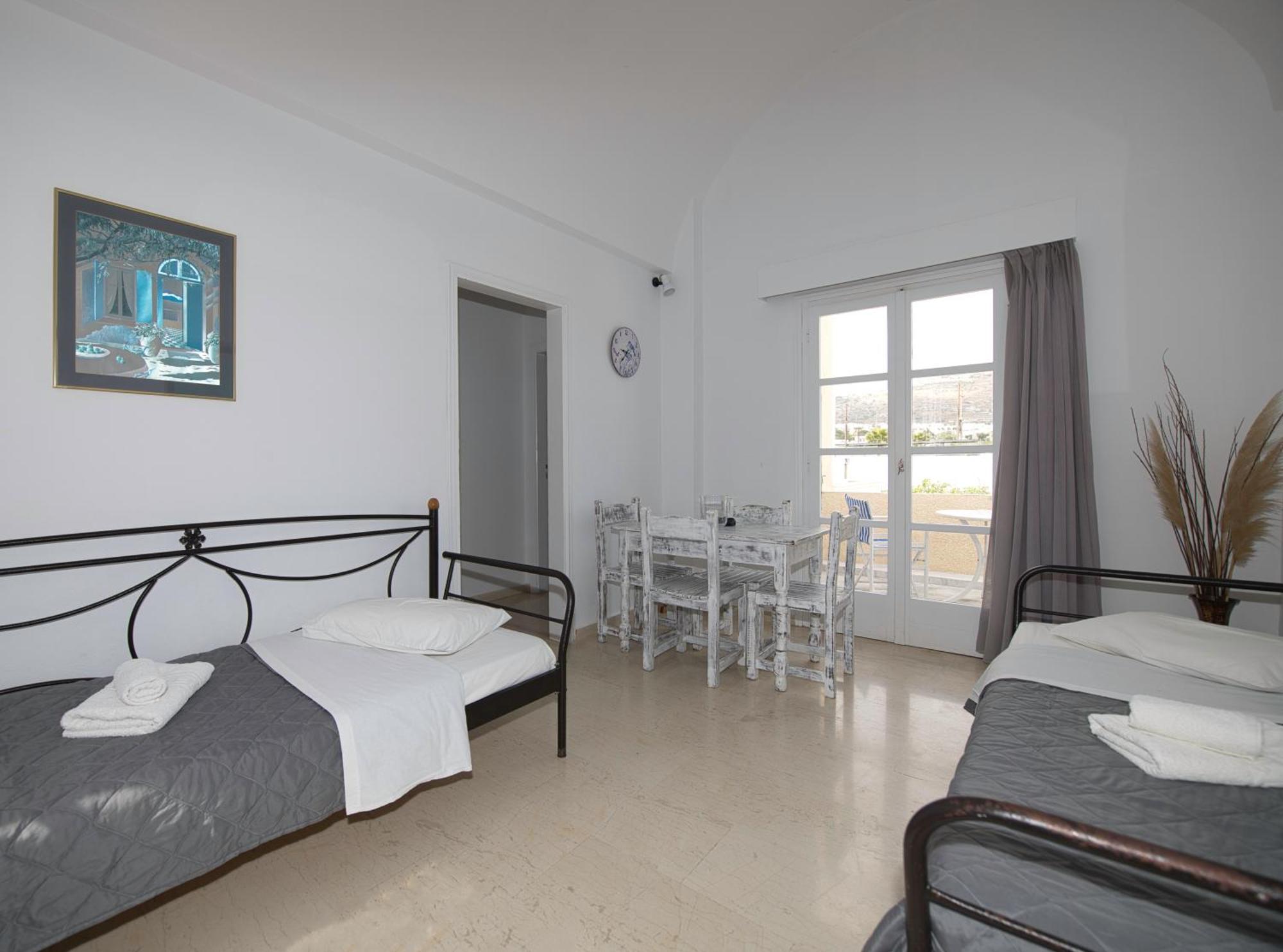 Ira Apartments Kamári 外观 照片