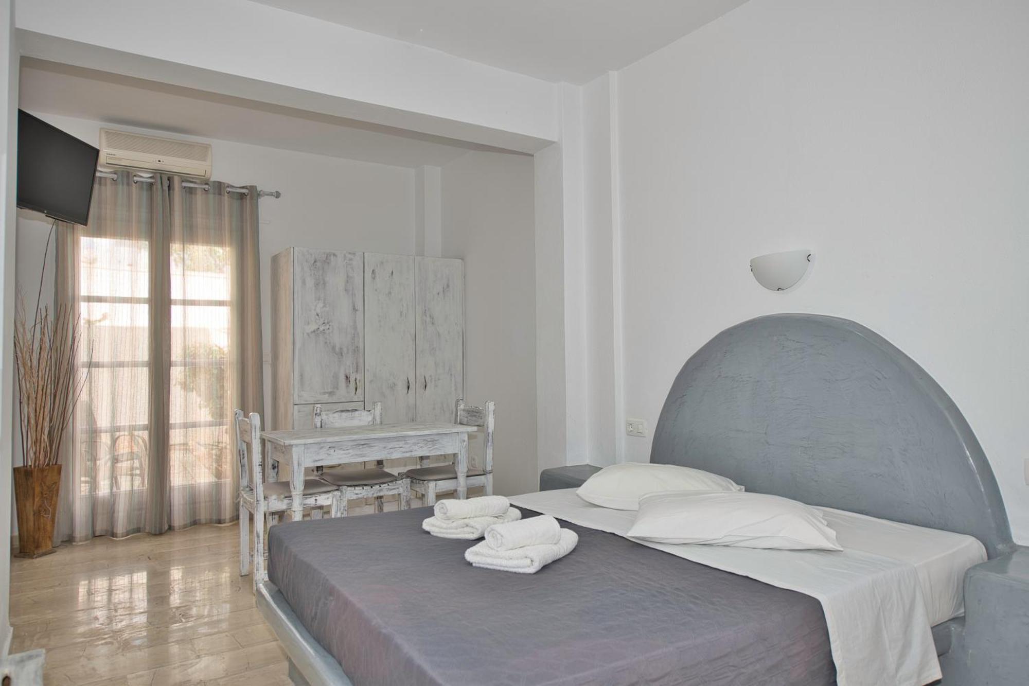 Ira Apartments Kamári 外观 照片