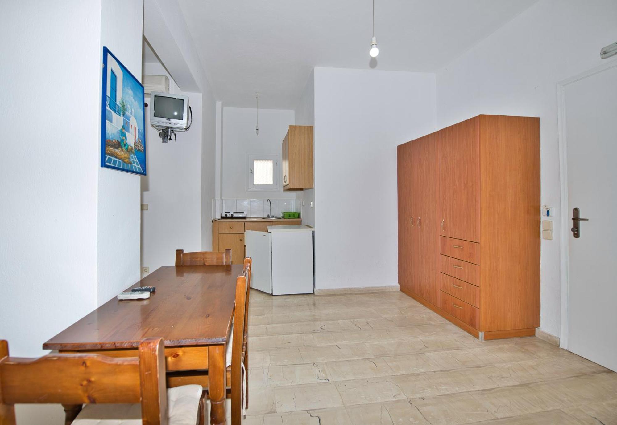 Ira Apartments Kamári 外观 照片